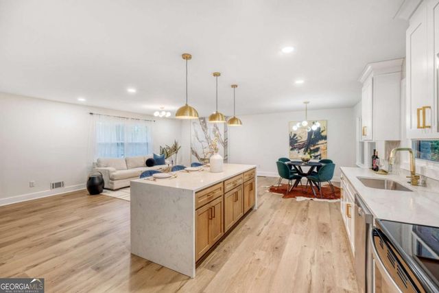 3045 Weslock Circle, Decatur, GA 30034