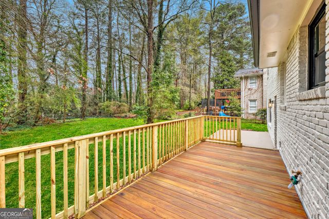 3045 Weslock Circle, Decatur, GA 30034