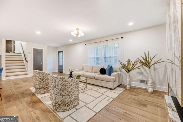 3045 Weslock Circle, Decatur, GA 30034