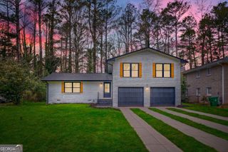 3045 Weslock Circle, Decatur, GA 30034