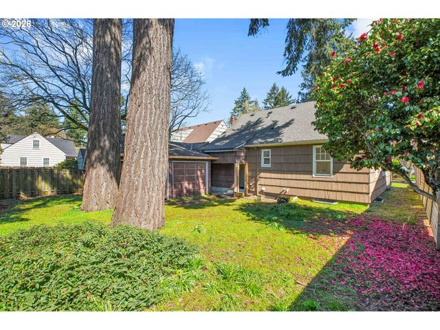 3967 Ne 37TH Ave, Portland, OR 97212
