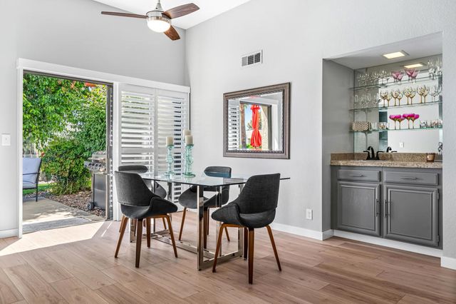 1656 Paseo De La Palma, Palm Springs, CA 92264