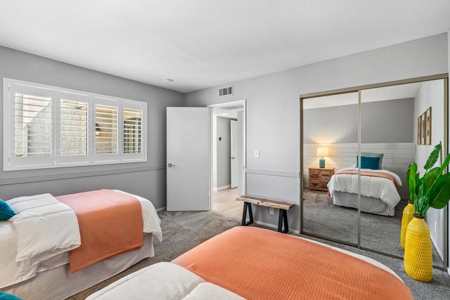 1656 Paseo De La Palma, Palm Springs, CA 92264