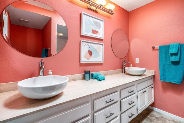 1656 Paseo De La Palma, Palm Springs, CA 92264