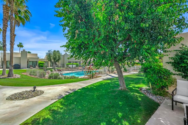 1656 Paseo De La Palma, Palm Springs, CA 92264