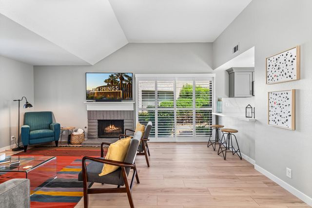 1656 Paseo De La Palma, Palm Springs, CA 92264