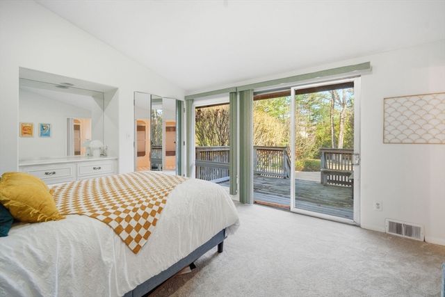 67 Shady Side Dr, Longmeadow, MA 01106