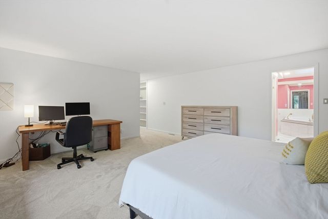 67 Shady Side Dr, Longmeadow, MA 01106