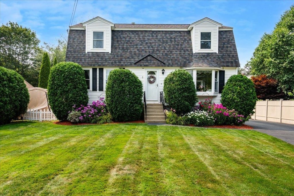 1068 Mammoth Road, Manchester, NH 03104