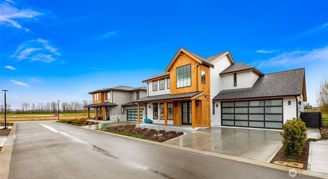 208 Pebblebrook Drive, Lynden, WA 98264