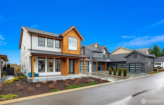 208 Pebblebrook Drive, Lynden, WA 98264
