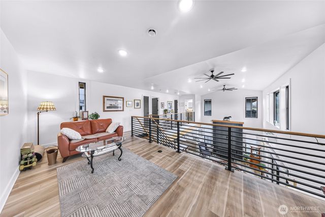 208 Pebblebrook Drive, Lynden, WA 98264