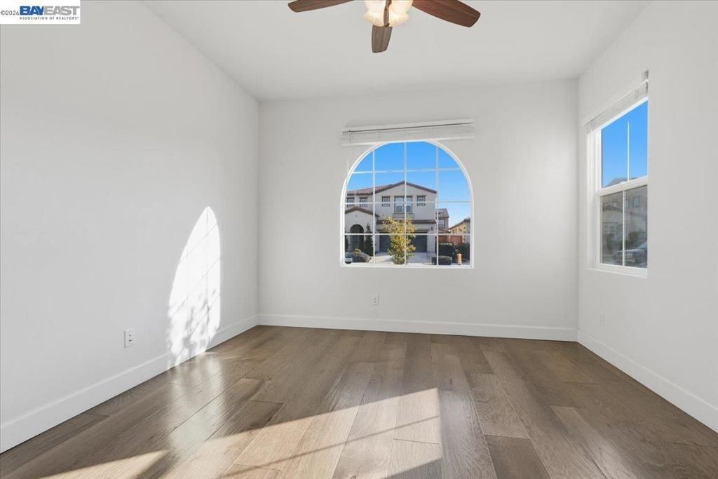 Image 7 of property listing at 2481 Azalea Ave, Tracy, CA 95376