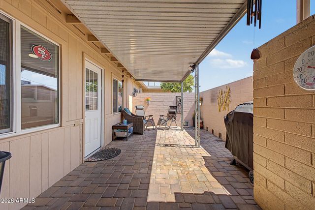11005 W SANTA FE Drive, Sun City, AZ 85351
