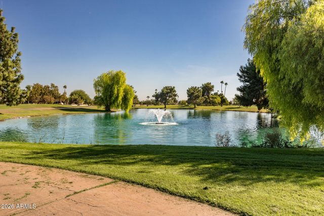 11005 W SANTA FE Drive, Sun City, AZ 85351