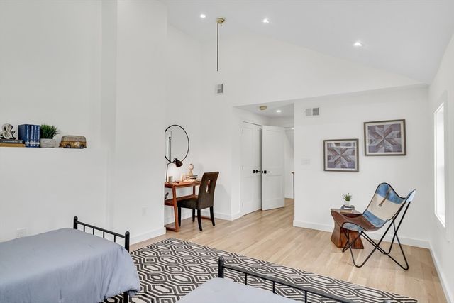 196 Prospect St, Cambridge, MA 02139