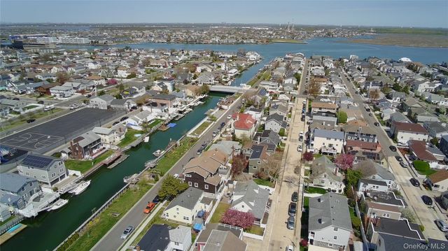 19 Armour Street, Long Beach, NY 11561