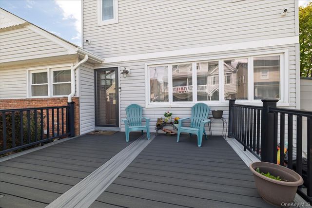 19 Armour Street, Long Beach, NY 11561