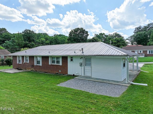 102 College View Drive, Greeneville, TN 37745