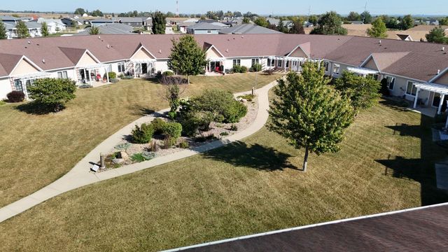 4305 Autumn Ridge Rd Unit 214, Cedar Falls, IA 50613