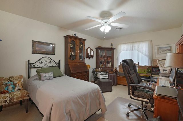 4305 Autumn Ridge Rd Unit 214, Cedar Falls, IA 50613