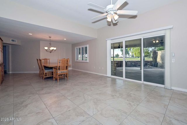 10533 W PINEAIRE Drive, Sun City, AZ 85351