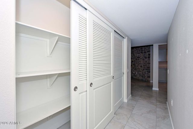 10533 W PINEAIRE Drive, Sun City, AZ 85351