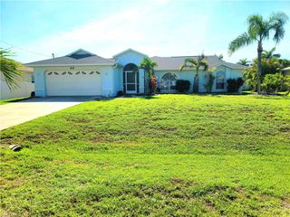 4619 SW 20th PL, Cape Coral, FL 33914