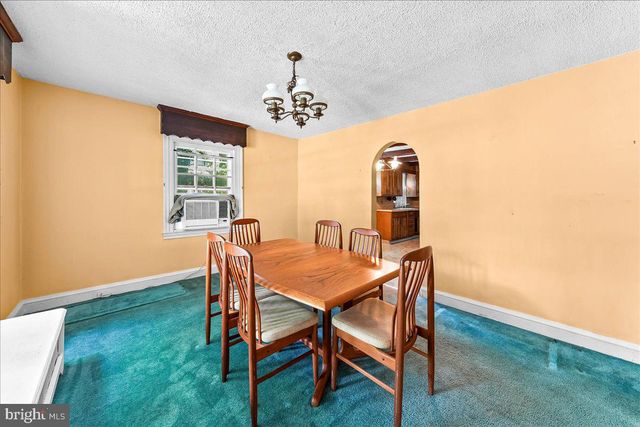 4 E LODGES LN, Bala Cynwyd, PA 19004