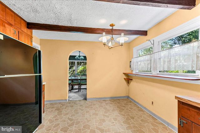 4 E LODGES LN, Bala Cynwyd, PA 19004
