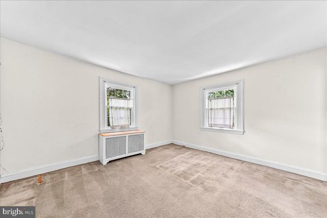 4 E LODGES LN, Bala Cynwyd, PA 19004