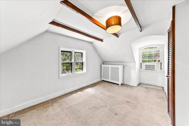 4 E LODGES LN, Bala Cynwyd, PA 19004