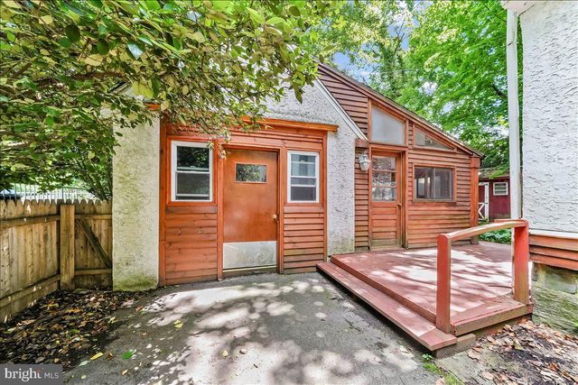 4 E LODGES LN, Bala Cynwyd, PA 19004