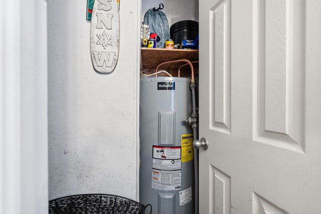 41 Mathew Circle, Goffstown, NH 03045