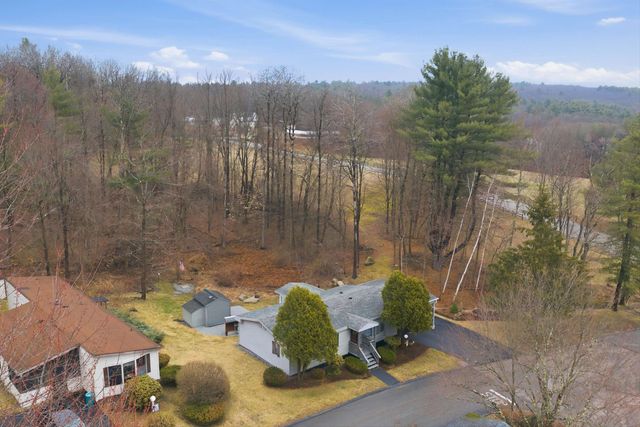 41 Mathew Circle, Goffstown, NH 03045