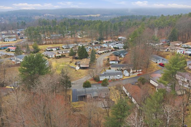 41 Mathew Circle, Goffstown, NH 03045