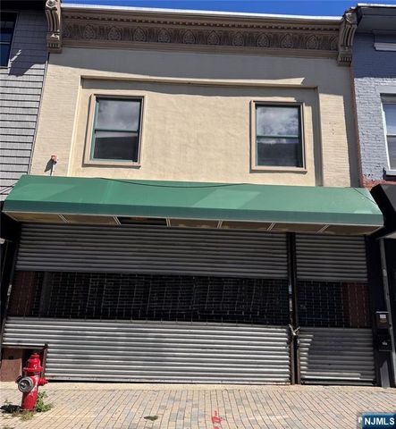 67 Main Street 1 store front, Paterson, NJ 07505