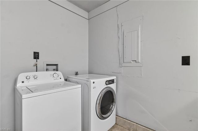 3904 Adonis CT, Virginia Beach, VA 23456