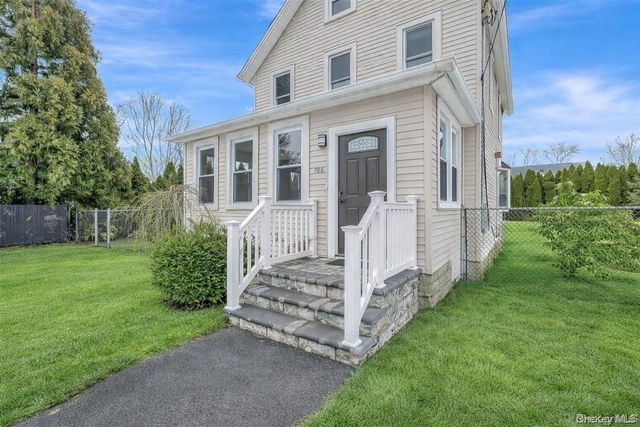 768 Old Medford Avenue, Medford, NY 11763