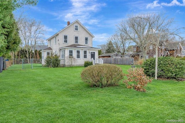 768 Old Medford Avenue, Medford, NY 11763