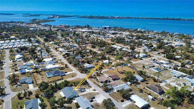 689 MICHIGAN AVENUE, Englewood, FL 34223