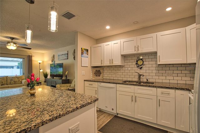 689 MICHIGAN AVENUE, Englewood, FL 34223