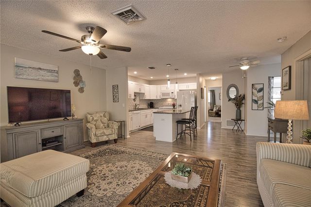 689 MICHIGAN AVENUE, Englewood, FL 34223