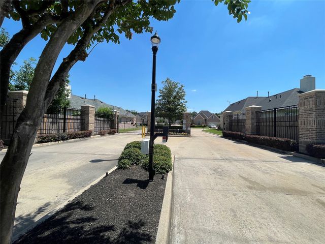 17810 S White Tail Court, Houston, TX 77084