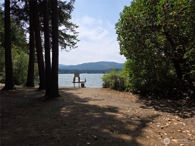 22137 Clear Lake Boulevard SE, Yelm, WA 98597