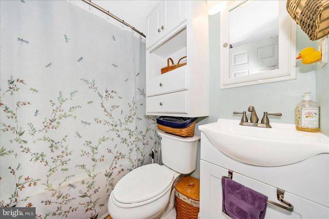 5618 BARTONSVILLE RD, Frederick, MD 21704