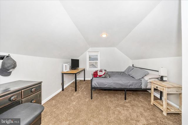 5618 BARTONSVILLE RD, Frederick, MD 21704