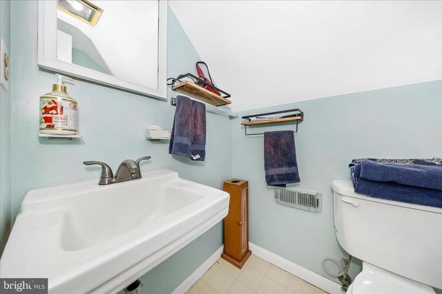 5618 BARTONSVILLE RD, Frederick, MD 21704