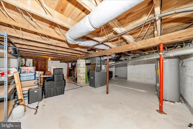 5618 BARTONSVILLE RD, Frederick, MD 21704