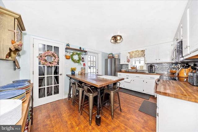 5618 BARTONSVILLE RD, Frederick, MD 21704